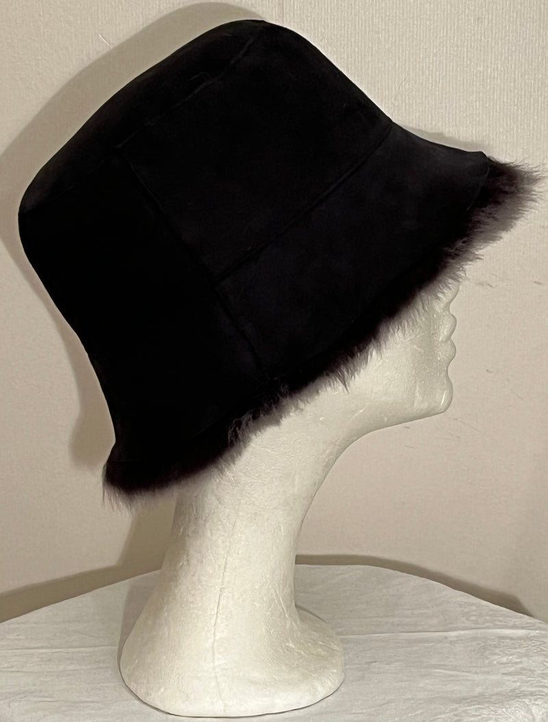 Tuscan lambskin buckethat